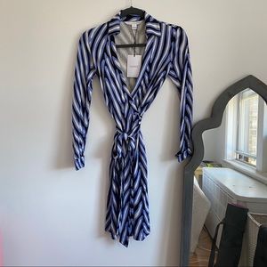 Diane Von Furstenberg 0 Wrap Dress